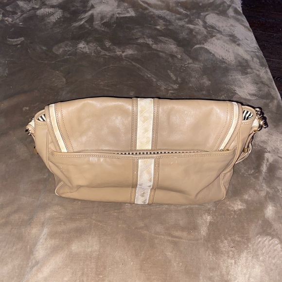 L.A.M.B. Gwen Stephani Lg Messenger Tan/Cream ππ - Picture 2 of 9